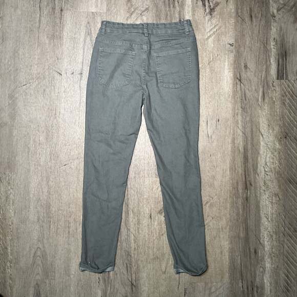 Angel Kiss - Picture 3 of 4